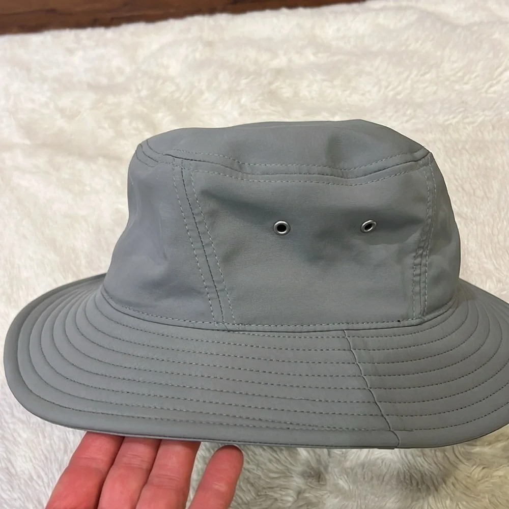 Adidas Aeroready Bucket Hat UPF 50 Gray OS  Unisex - Picture 3 of 9